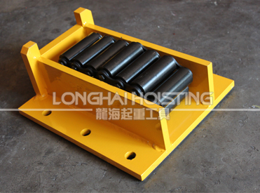 帶支腿履帶式搬運(yùn)小坦克單側(cè)支腿展示